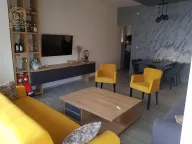 Izdavanje, trosoban stan, 80m², Centar, Novi Sad - image 2