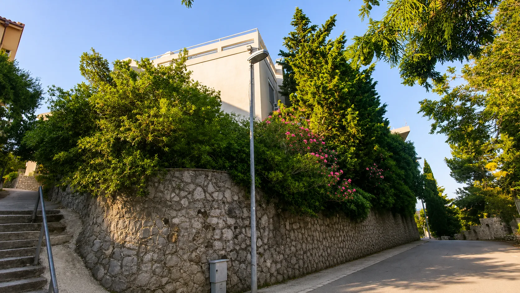 Prodaja, kuća, 167m², Sutomore, Bar