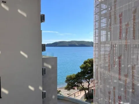 Prodaja, jednosoban stan, 57m², Rafailovići, Budva