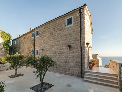 Sale, house, 197m², Reževići, Budva - image 27