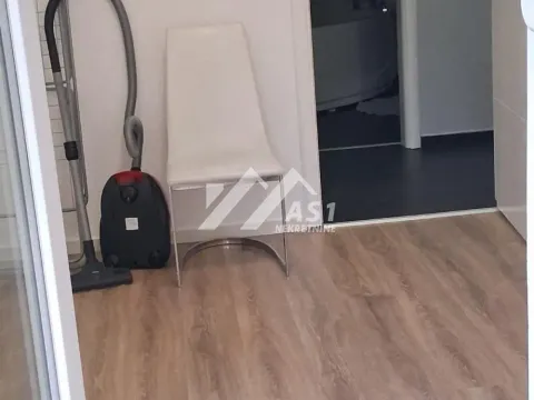 Izdavanje, trosoban stan, 58m², Bulevar Oslobodjenja, Novi Sad Sve Podlokacije - image 6