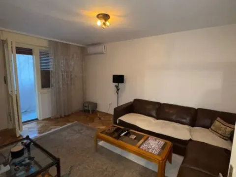 Izdavanje, dvosoban stan, 700m², Preko Morače, Podgorica - image 11