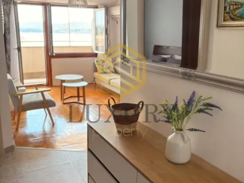 Izdavanje, jednosoban stan, 45m², Centar, Tivat - image 9