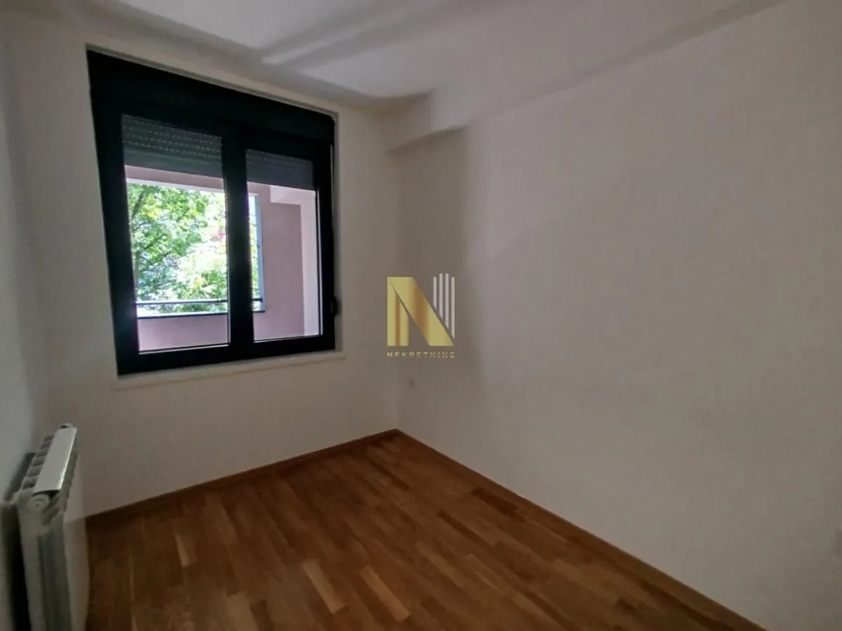 Rent, office space, 61m², Socijalno, Novi Sad Sve Podlokacije