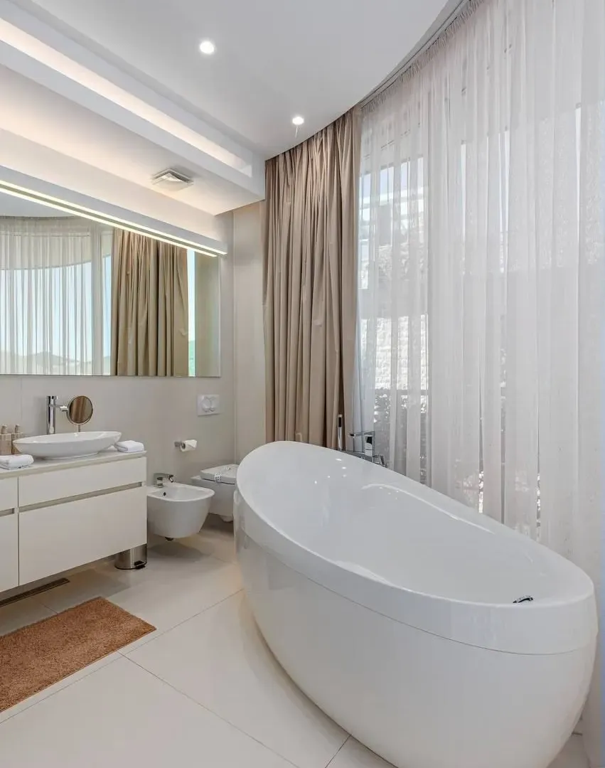 Sale, three bedroom apartment, 509m², Dukley Gardens, Budva