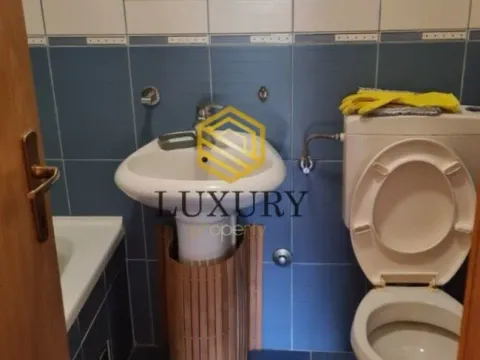 Prodaja, jednosoban stan, 48m², Tološi, Podgorica - image 2