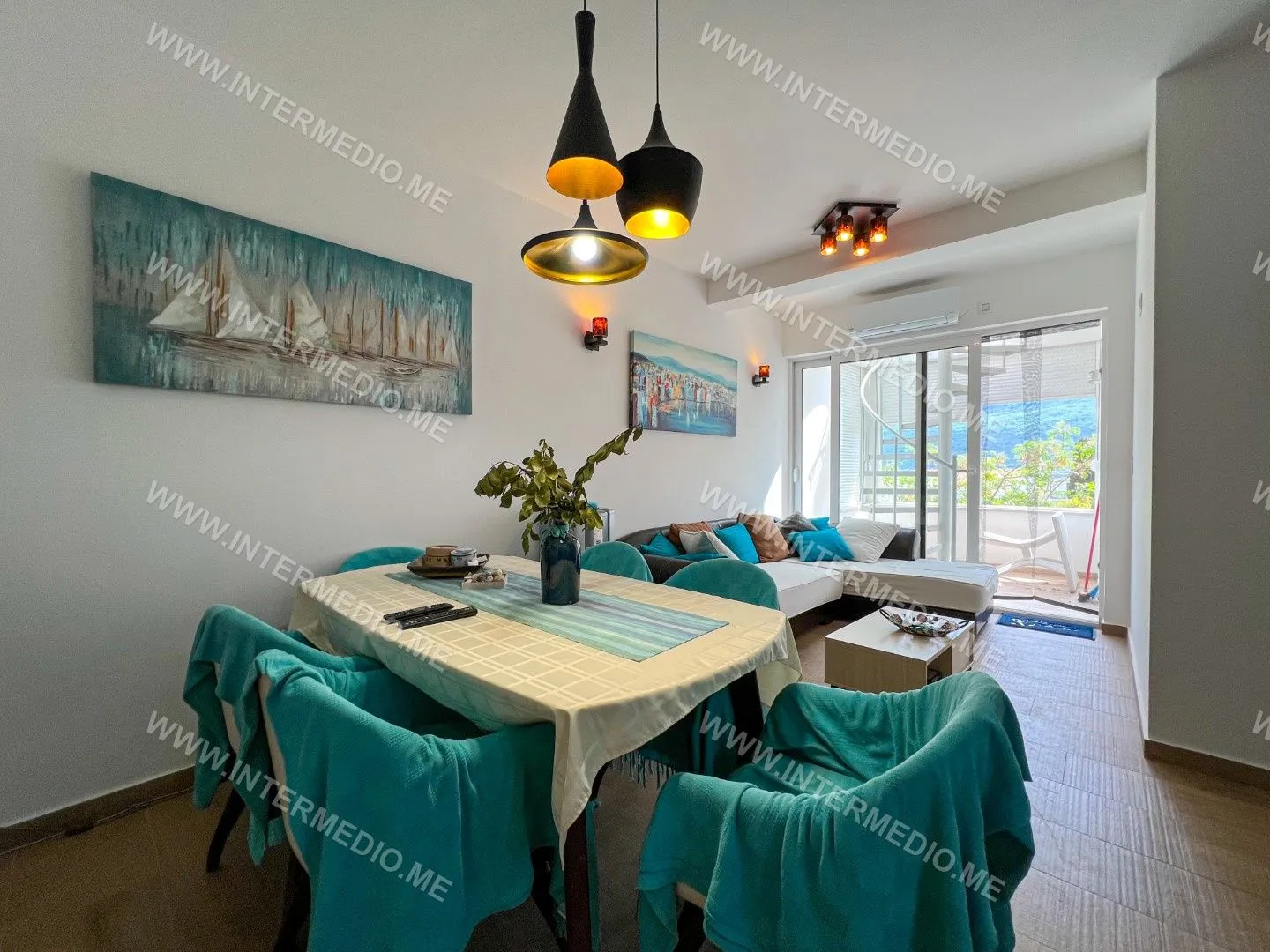 Prodaja, trosoban stan, 87m², Đenovići, Herceg Novi