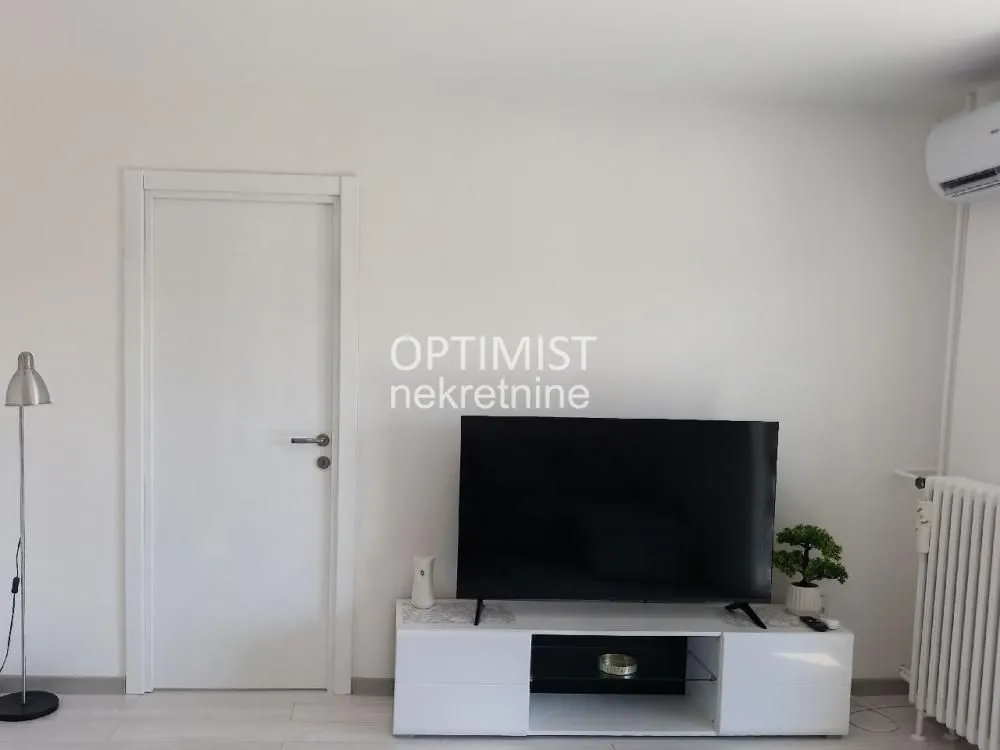 Rent, three bedroom apartment, 58m², Novi Beograd Blok 28, Novi Beograd Sve Podlokacije
