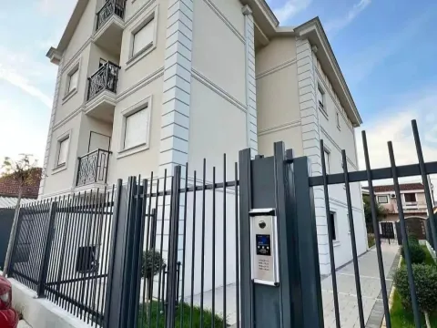 Izdavanje, jednosoban stan, 40m², Blok 6, Podgorica - image 9