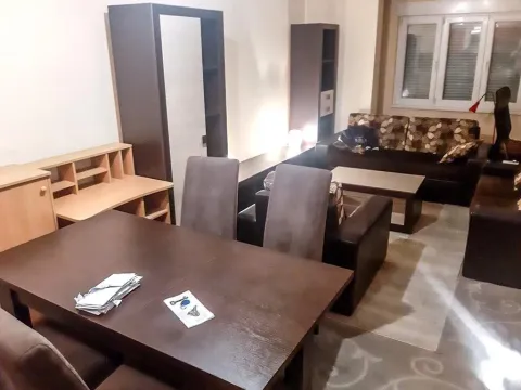 Izdavanje, jednosoban stan, 54m², City Kvart, Podgorica - image 3