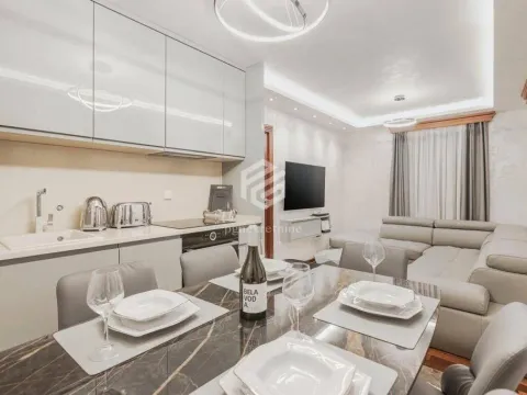 Sale, one bedroom apartment, 37m², Kotor, Crna Gora - image 6