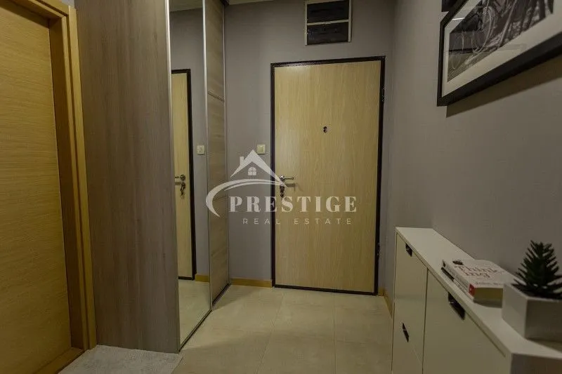 Izdavanje, jednosoban stan, 53m², Pobrežje, Podgorica