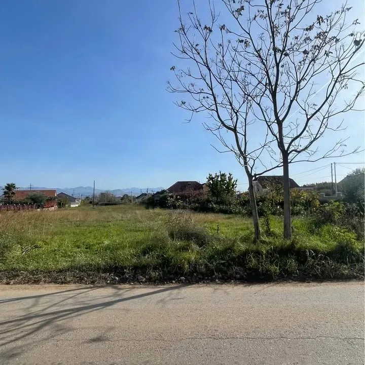 Prodaja, plac, 1832m², Donji Kokoti, Podgorica