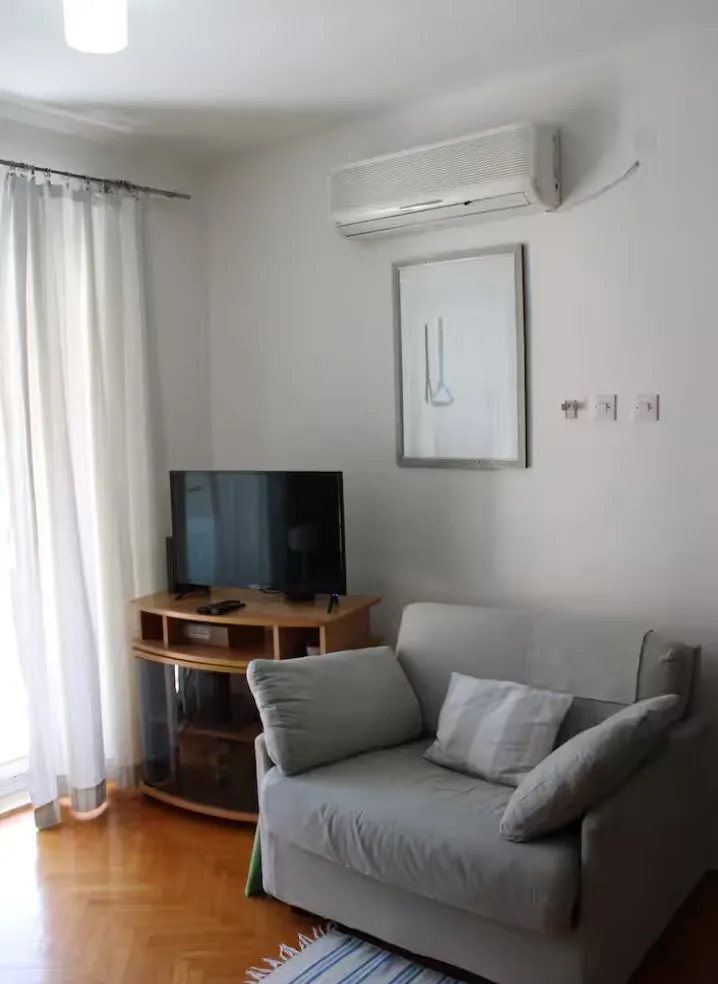 Rent, two bedroom apartment, 55m², Adok, Budva