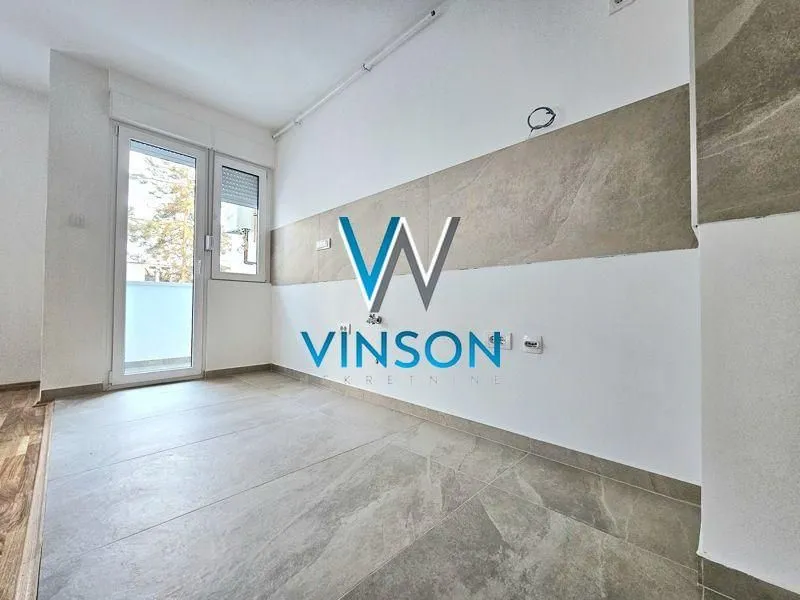 Prodaja, jednosoban stan, 43m², Adamovićevo Naselje, Novi Sad Sve Podlokacije