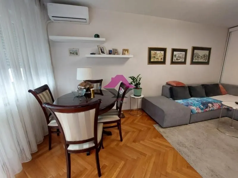 Izdavanje, jednosoban stan, 38m², Palilulska Pijaca, Palilula Sve Podlokacije