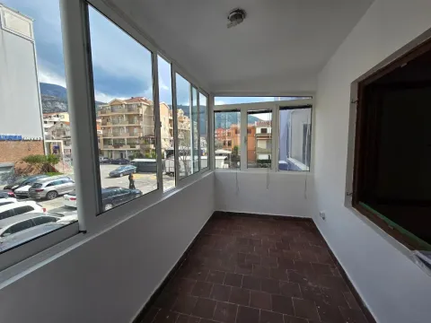 Prodaja, dvosoban stan, 57m², Centar, Budva - image 12