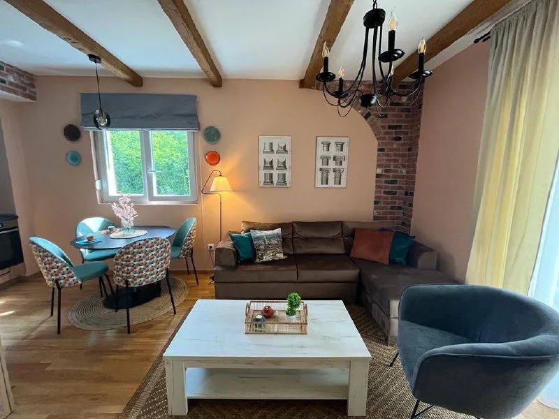 Rent, one bedroom apartment, 55m², Bečići, Budva