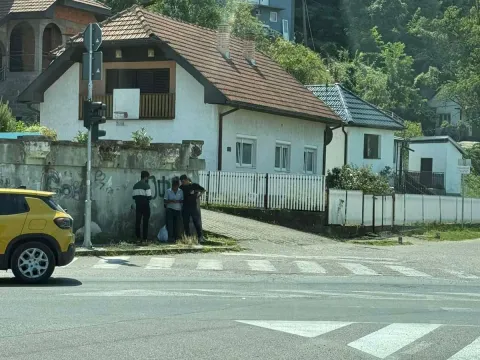 Prodaja, kuća, 178m², Centar, Loznica - image 2