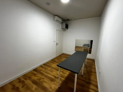 Prodaja, poslovni prostor, 92m², Nova Dalmatinska, Podgorica - image 4