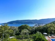 Prodaja, dvosoban stan, 75m², Topla, Herceg Novi - image 1