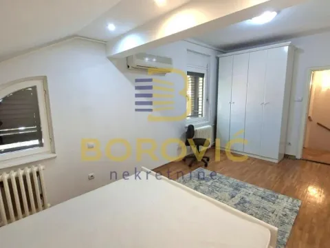 Rent, apartment, 220m², Savski Venac, Beograd - image 11