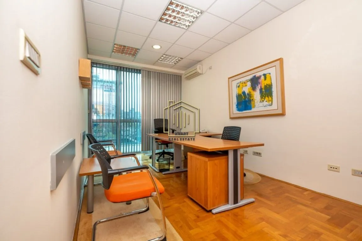 Izdavanje, poslovni prostor, 78m², Preko Morače, Podgorica