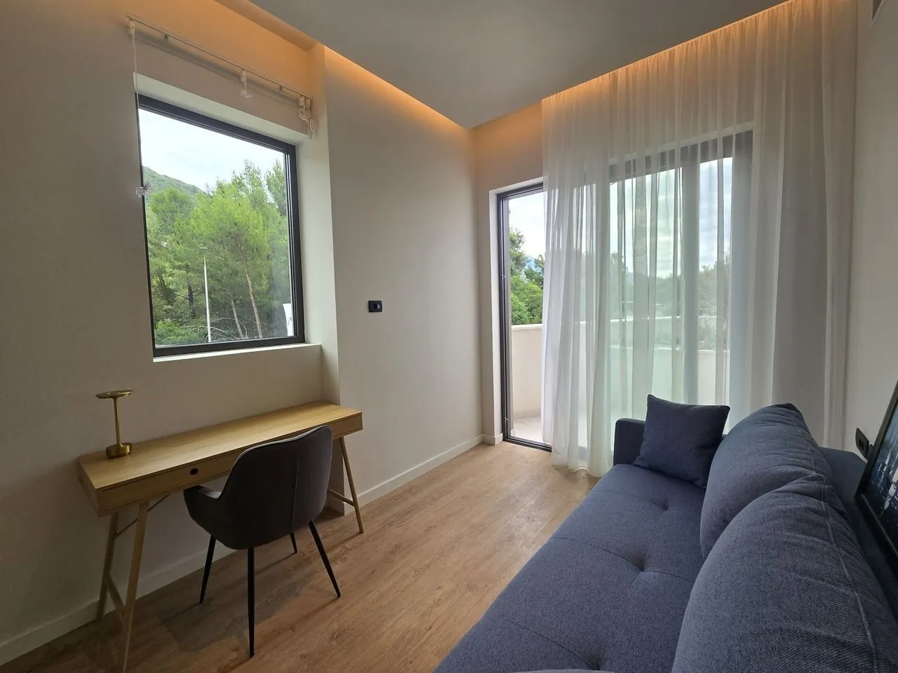 Rent, two bedroom apartment, 93m², Tivat, Crna Gora