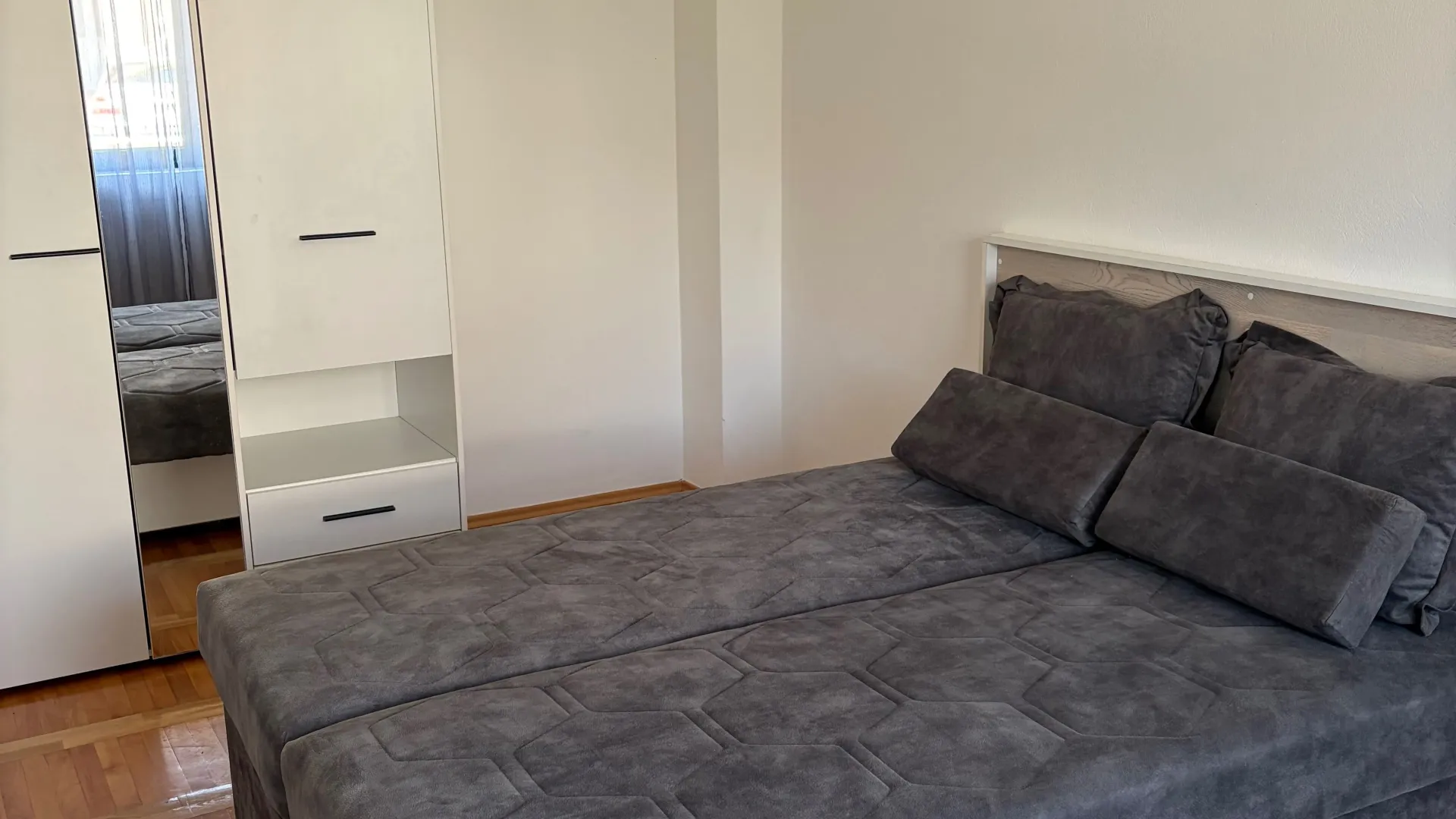 Rent, two bedroom apartment, 45m², Zlatica, Podgorica