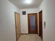 Izdavanje, jednosoban stan, 47m², Stari Aerodrom, Podgorica - image 2