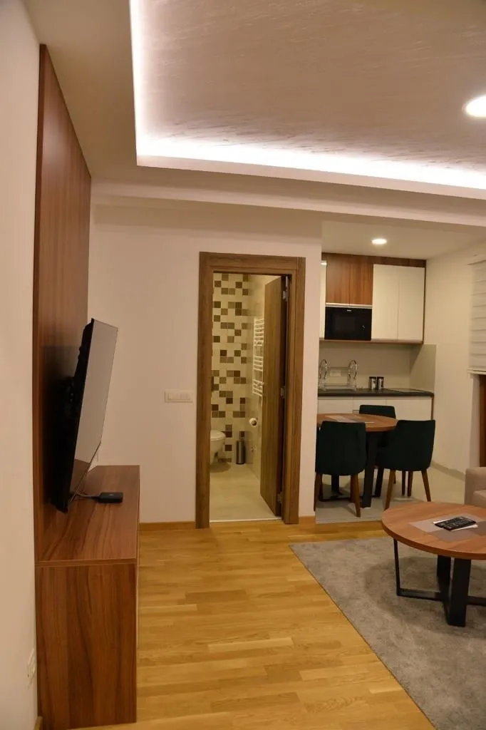 Prodaja, dvosoban stan, 32m², Centar, Čajetina