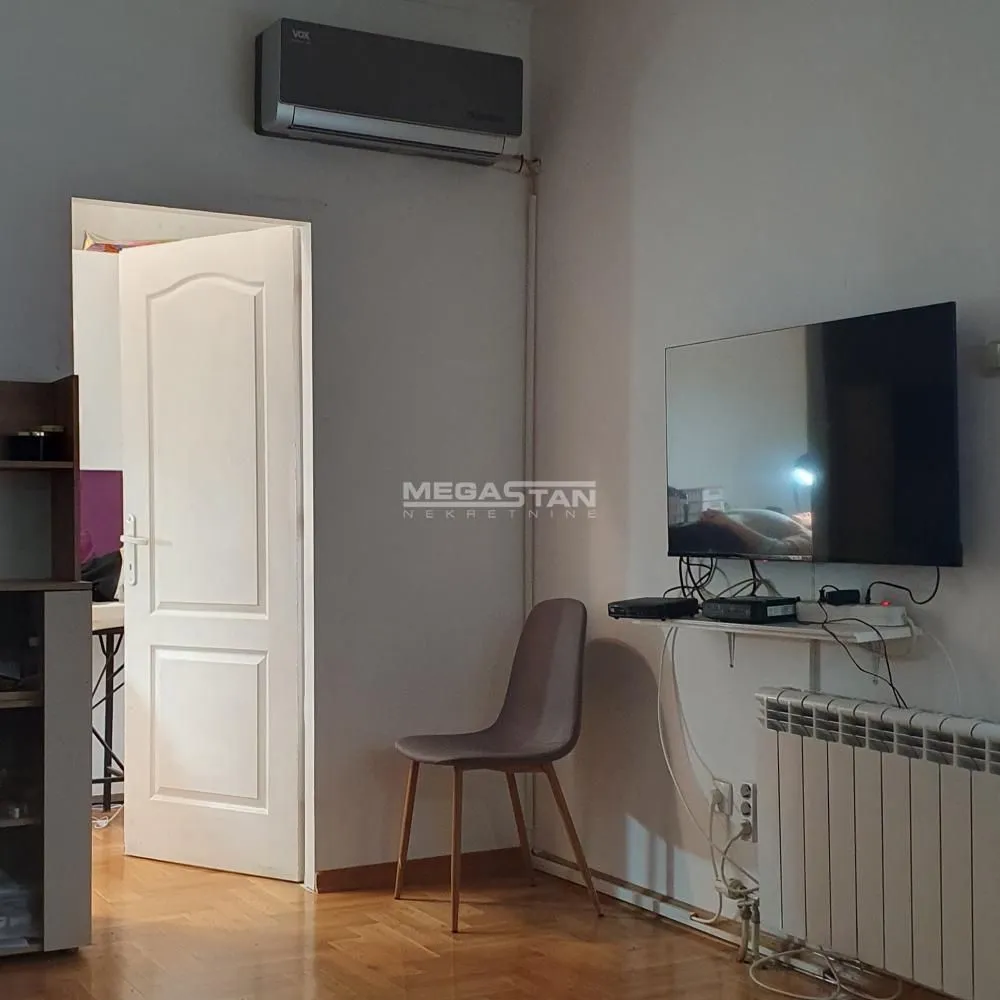 Sale, house, 84m², Uciteljsko Naselje, Zvezdara Sve Podlokacije