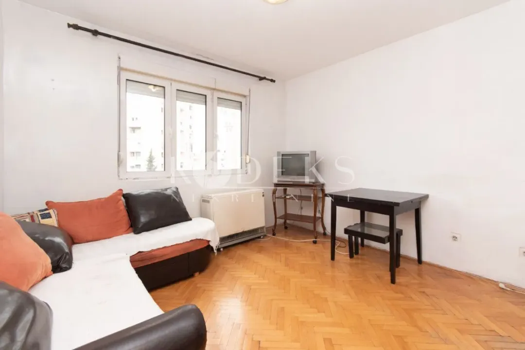 Prodaja, jednosoban stan, 39m², Gintaš, Podgorica