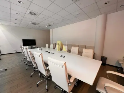 Izdavanje, poslovni prostor, 1475m², Liman 3, Novi Sad Sve Podlokacije - image 5