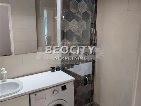 Izdavanje, trosoban stan, 68m², Autokomanda, Voždovac Sve Podlokacije - image 9