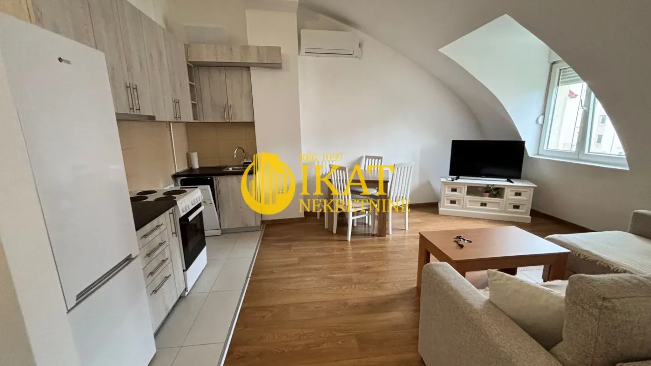 Prodaja, jednosoban stan, 35m², Vojvode Vlahovica, Beograd