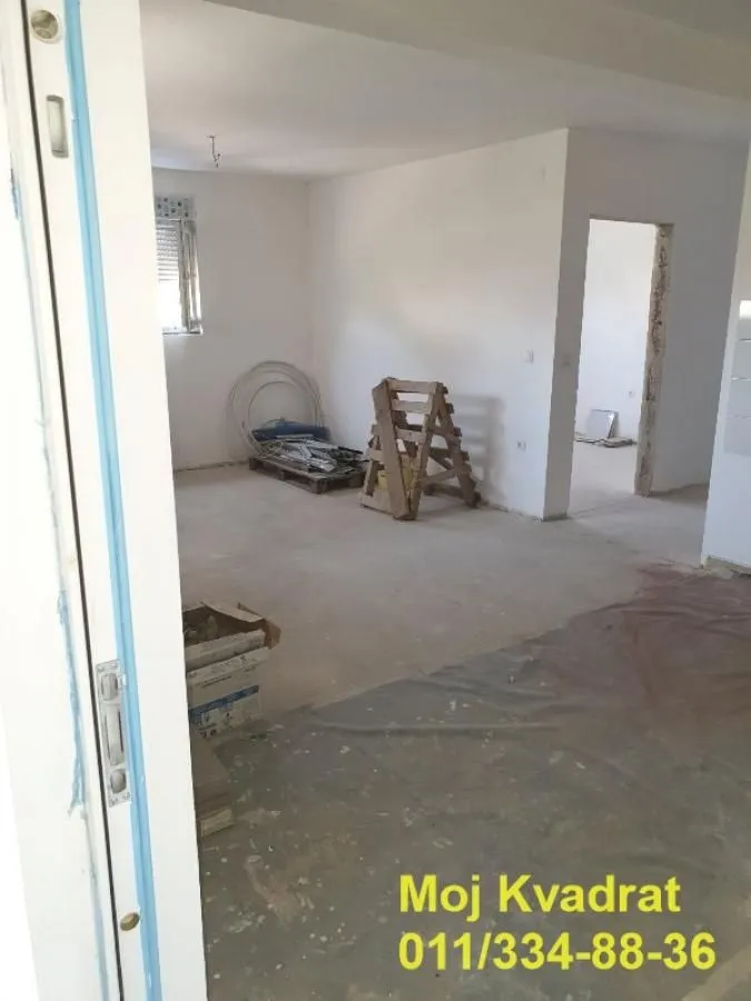 Prodaja, trosoban stan, 76m², Resnik, Beograd