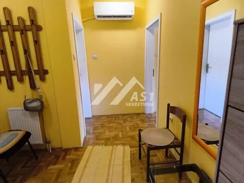 Rent, three bedroom apartment, 70m², Rotkvarija, Novi Sad Sve Podlokacije - image 4