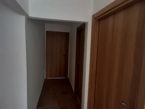 Prodaja, stan, 74m², Podgorica, Crna Gora - image 2