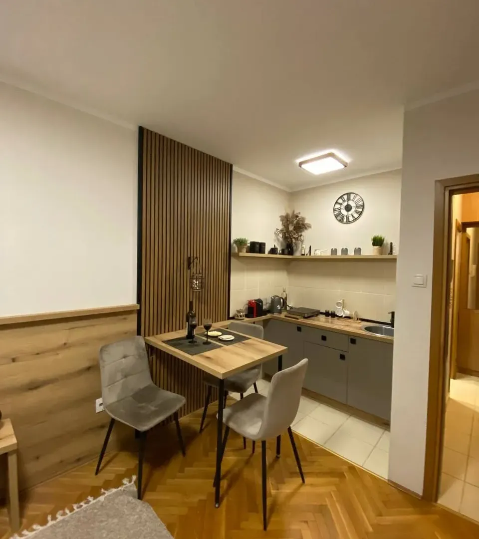 Sale, studio apartment, 21m², Blok 6, Podgorica