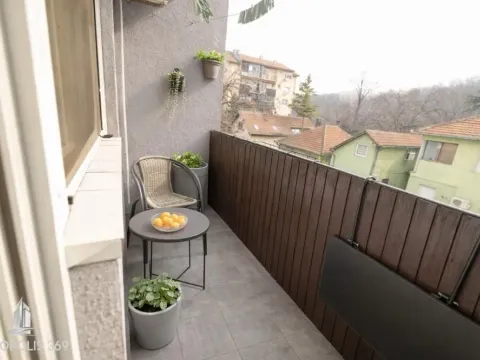 Prodaja, dvosoban stan, 62m², Karaburma, Palilula Sve Podlokacije - image 11