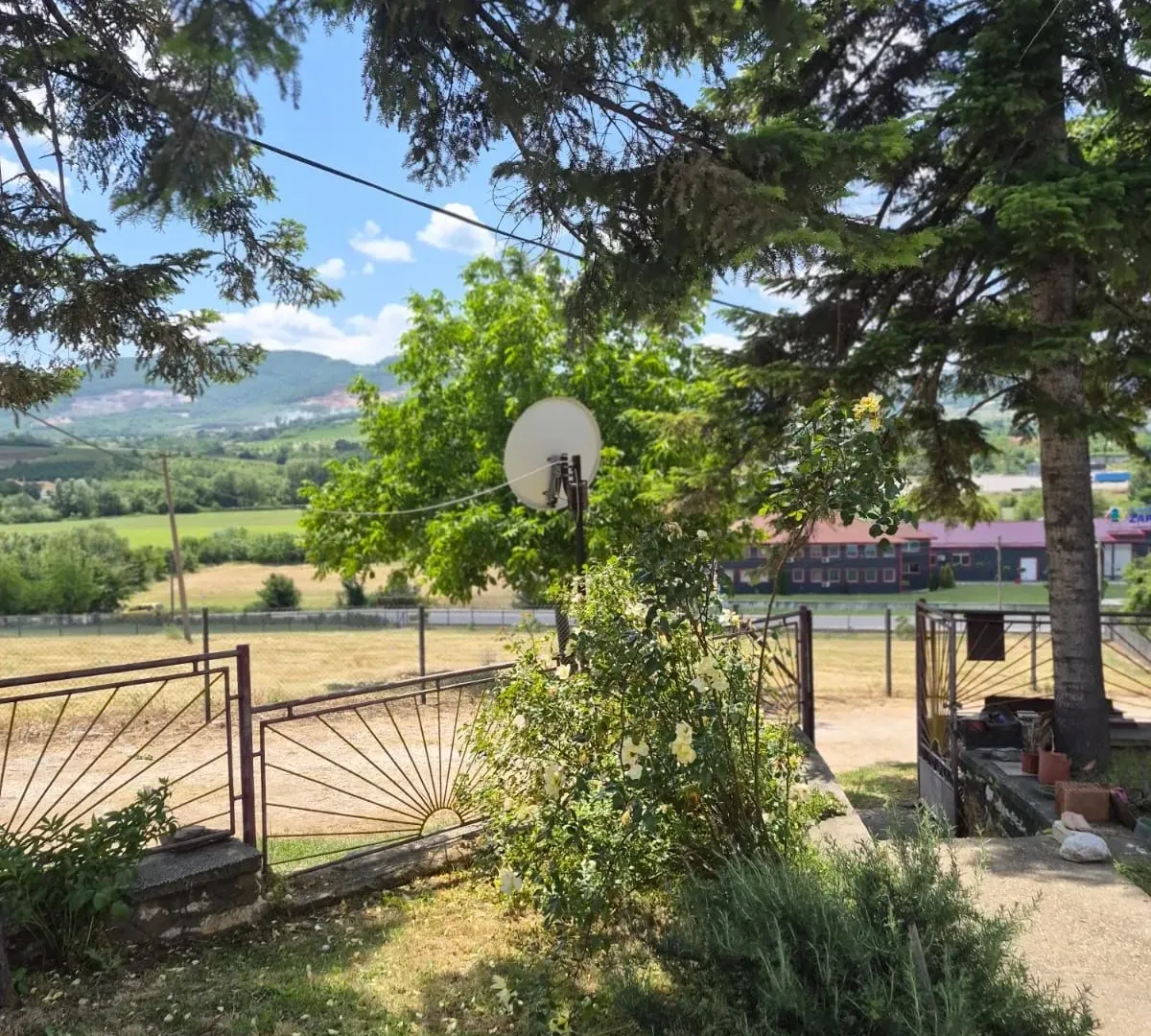 Prodaja, kuća, 140m², Darosava, Arandjelovac