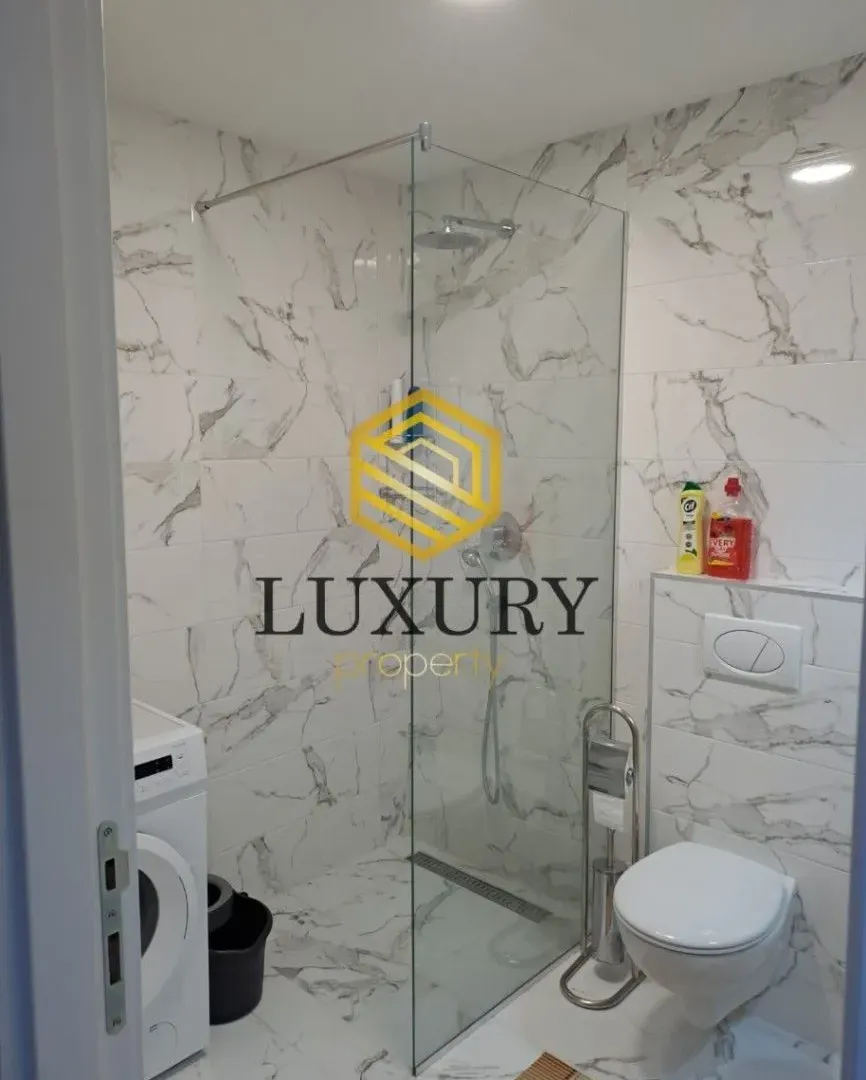 Prodaja, garsonjera, 33m², Tološi, Podgorica