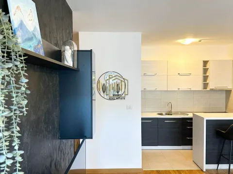 Rent, two bedroom apartment, 64m², City Kvart, Podgorica - image 6