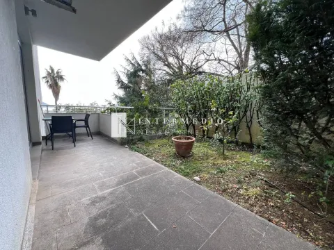 Izdavanje, jednosoban stan, 52m², Savina, Herceg Novi - image 10