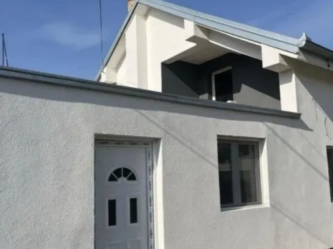 Prodaja, kuća, 240m², Surčin (mesto), Surčin - image 2