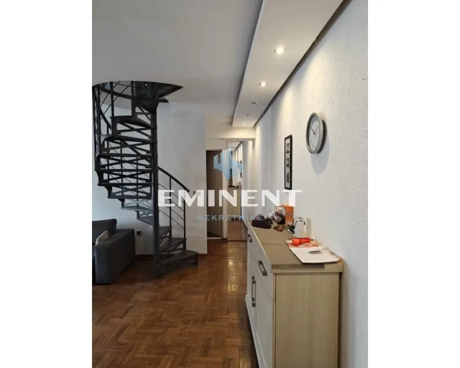 Rent, three bedroom apartment, 90m², Novi Beograd Sve Podlokacije, Beograd