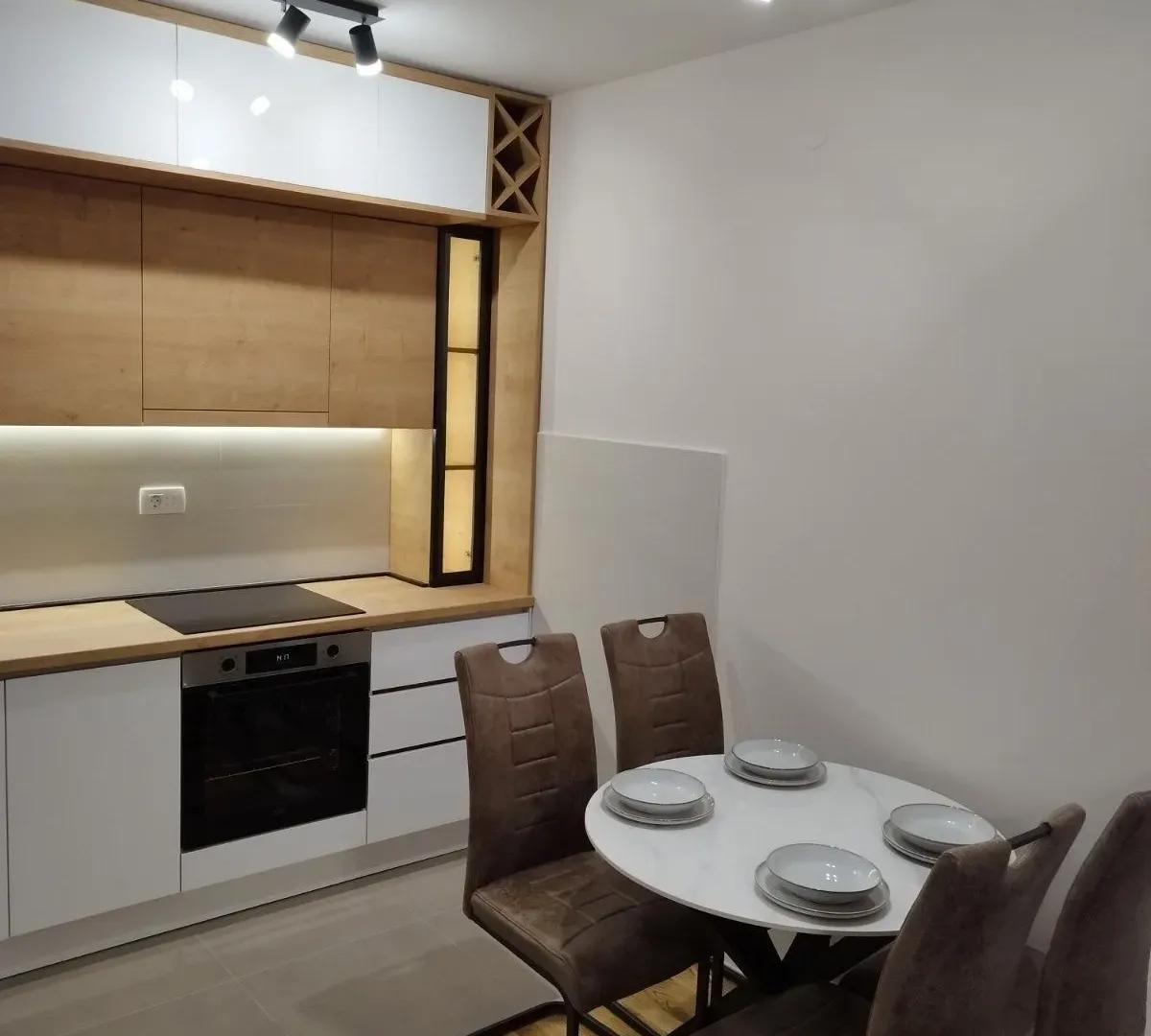 Rent, one bedroom apartment, 42m², Pobrežje, Podgorica