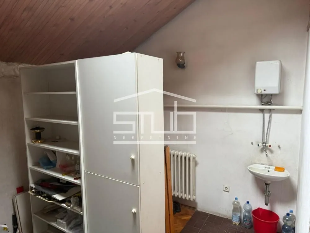Sale, office space, 32m², Vidikovački venac, Rakovica