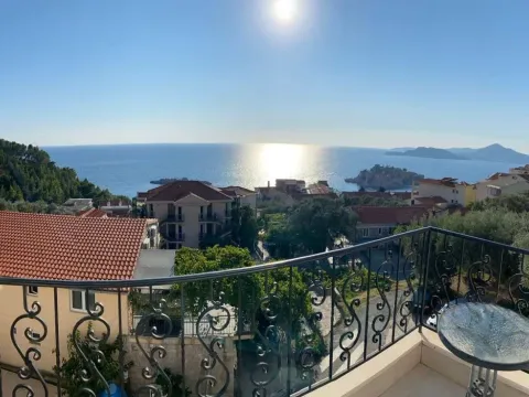 Sale, four bedroom apartment, 82m², Sveti Stefan, Budva - image 2